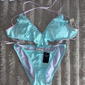 NWT Abercrombie &Fitch Light Blue Ruffled Bikini Set Top Size S Bottom Size M👙